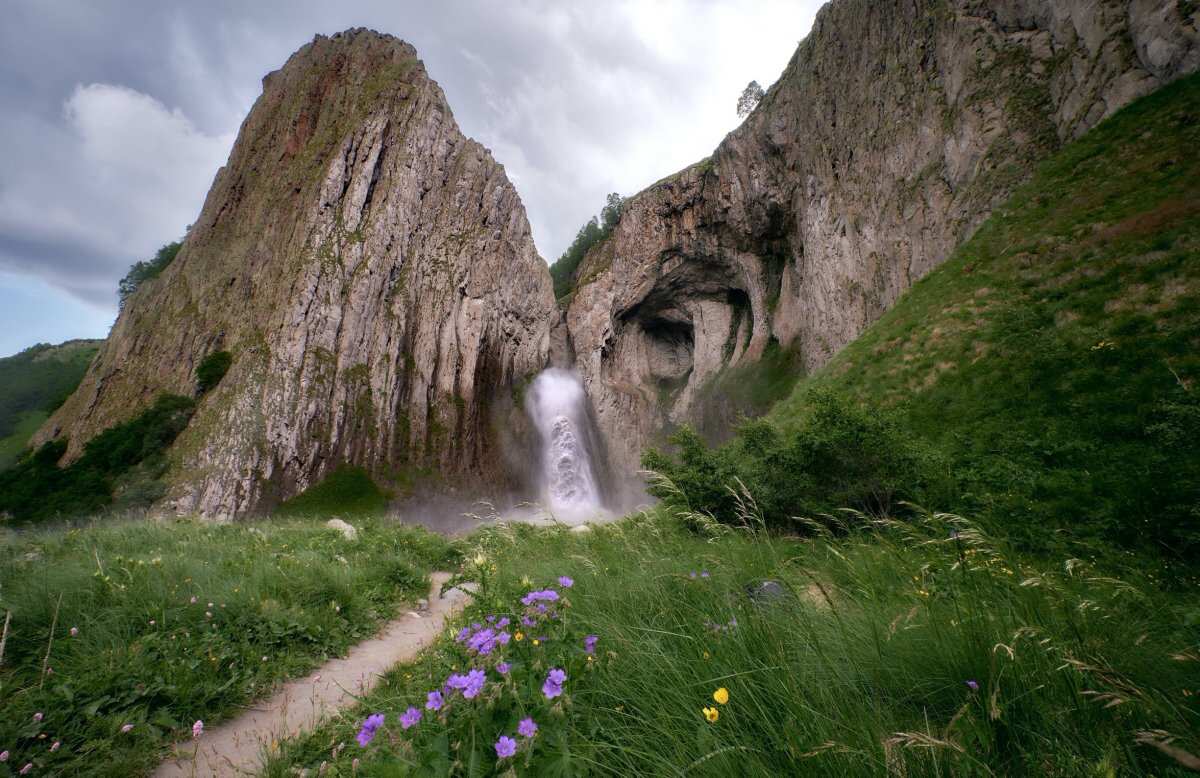 Кабардино Балкария Приэльбрусье ущелье