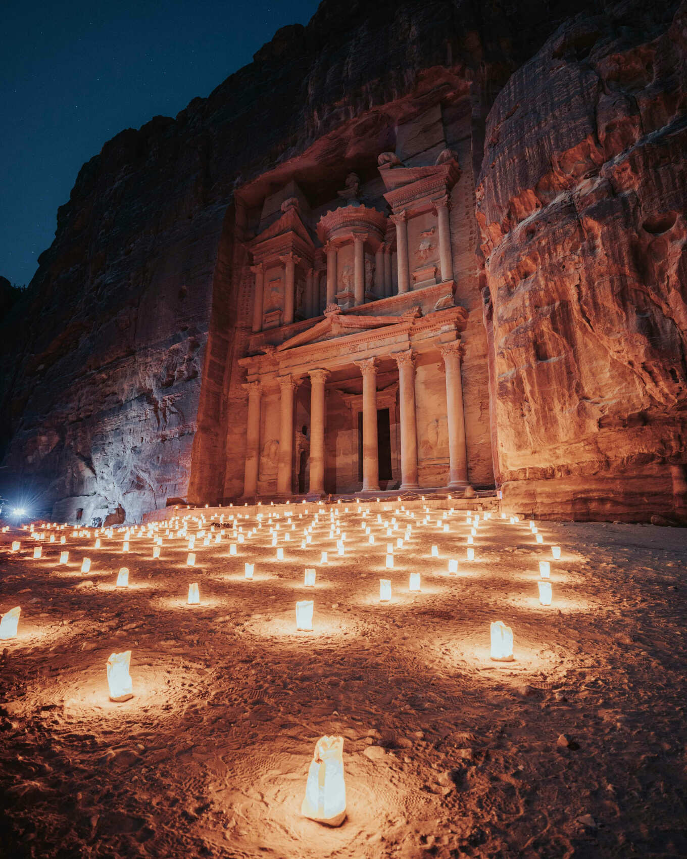 ИОРДАНСКАЯ ОДИССЕЯ ДЛЯ МОЛОДЫХ АВАНТЮРИСТОВ