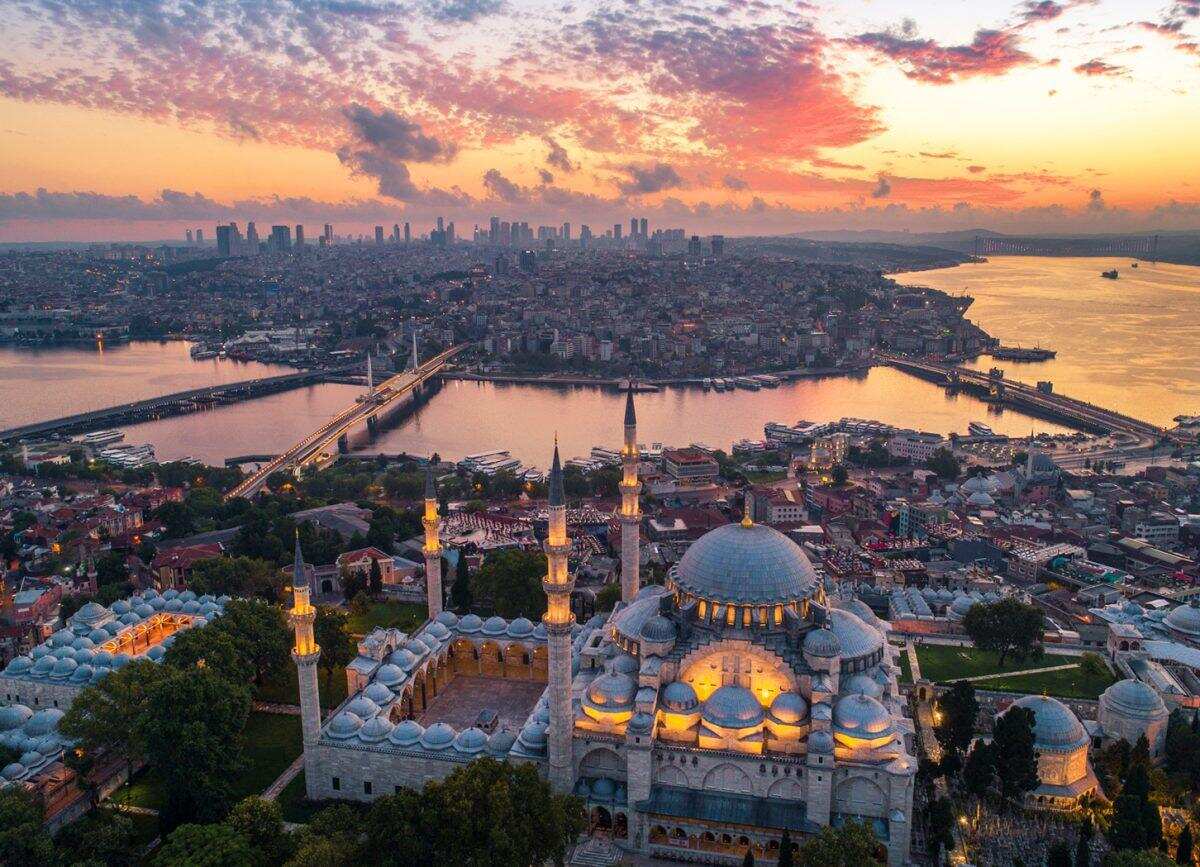 Чарующий Стамбул: 1000 шагов из Европы в Азию