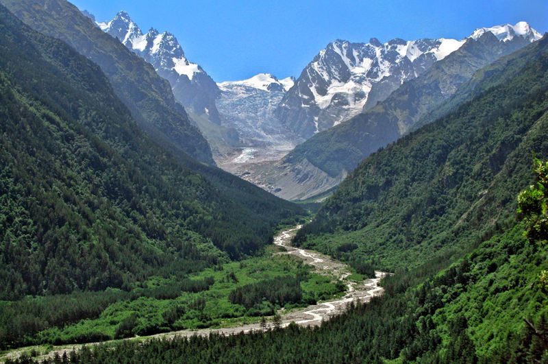 Дигорское ущелье в Республике Северная Осетия — Алания