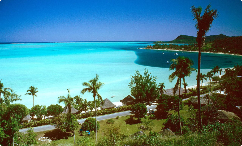 Море