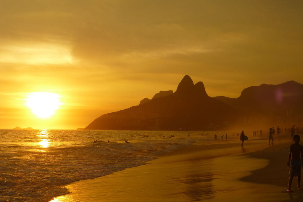 Дикие пляжи в Рио-де-Жанейро