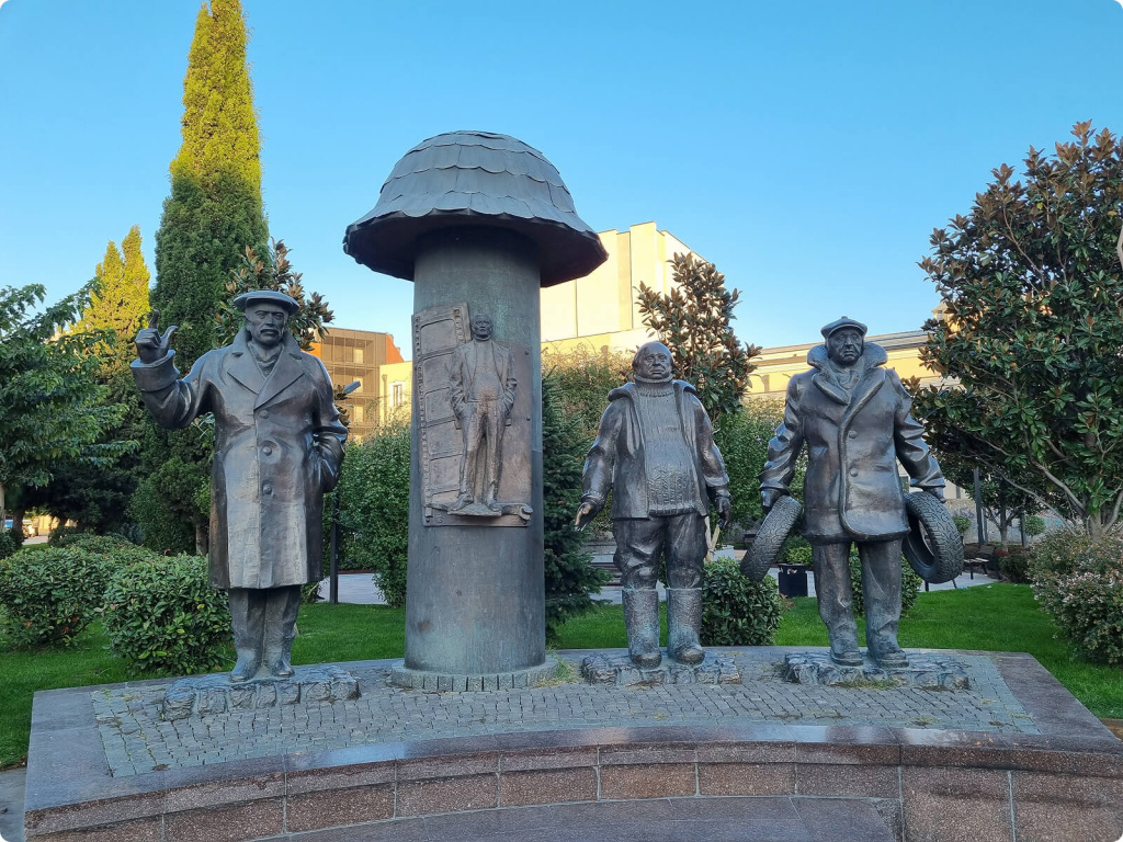 Скульптуры