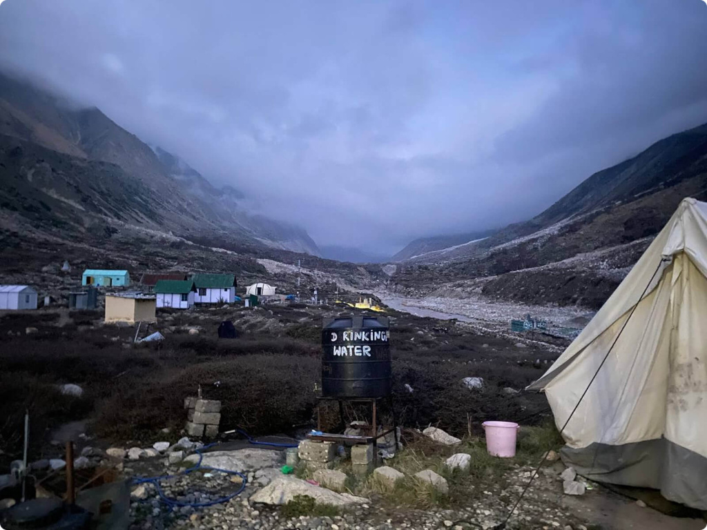 Лагерь в горах Лагерь в горах