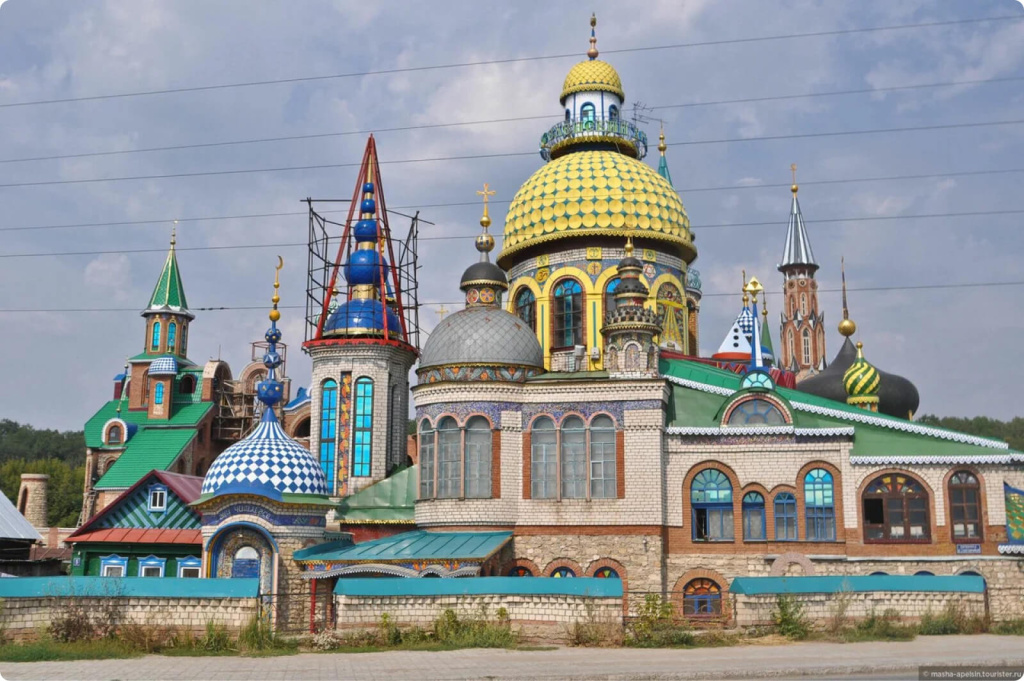 храм