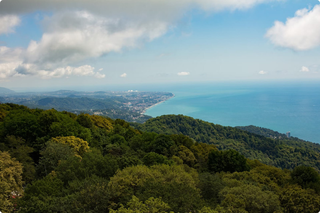 Море