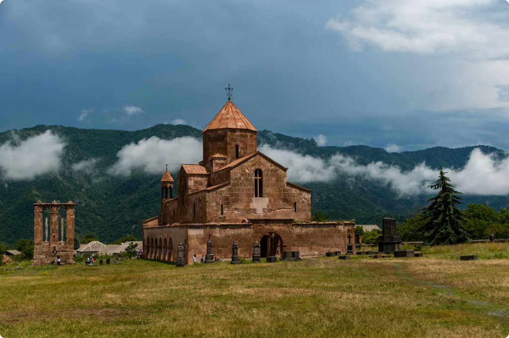 Церковь