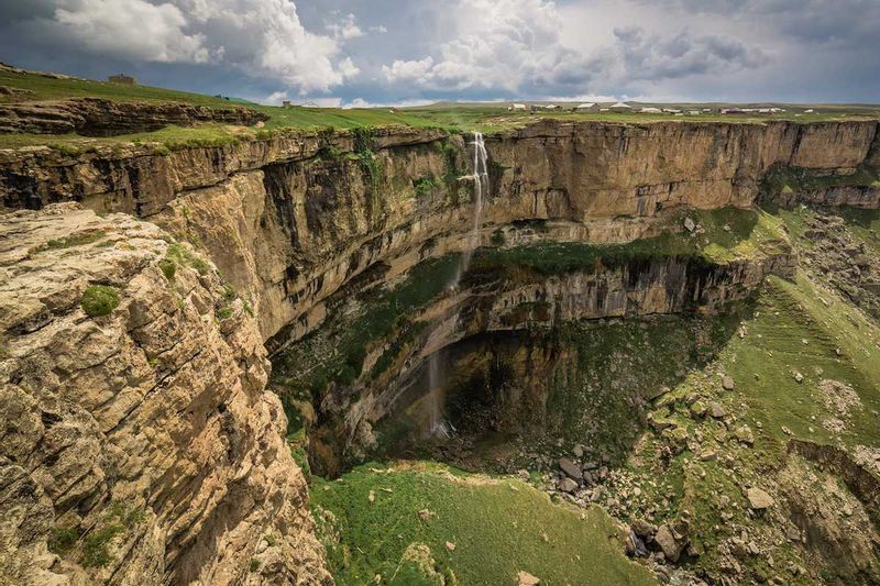 Хунзахское плато и водопад Тобот в Дагестане