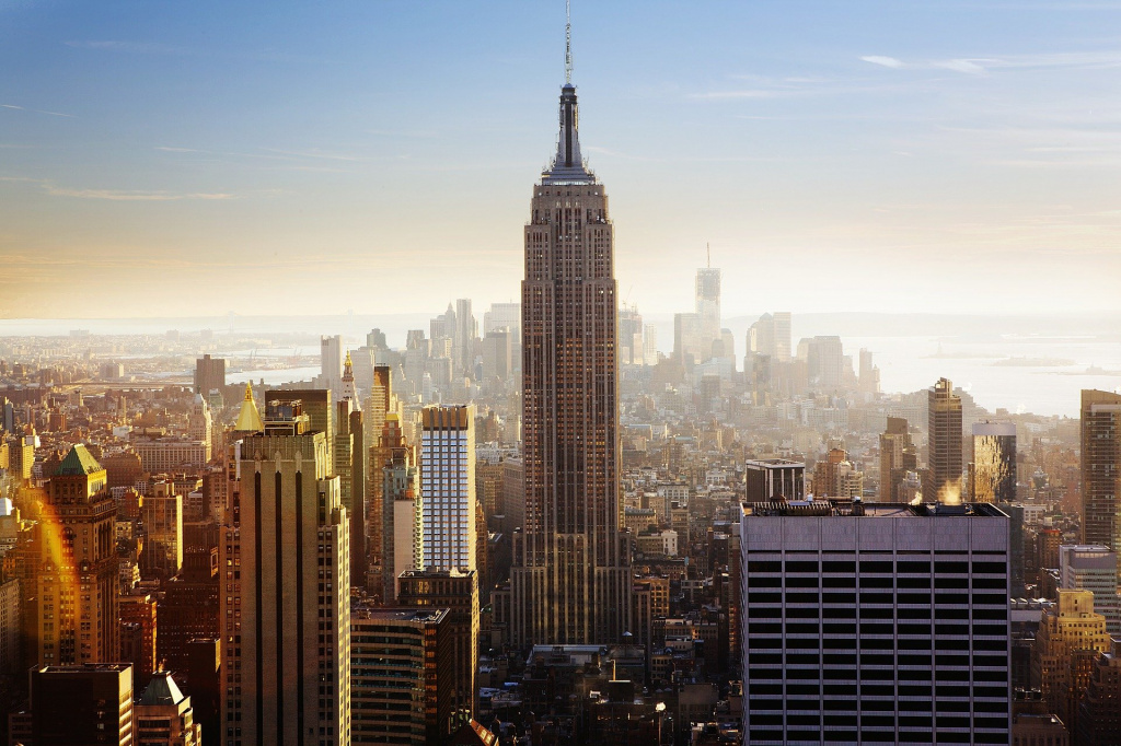 empire-state-building-1081929_1920.jpg