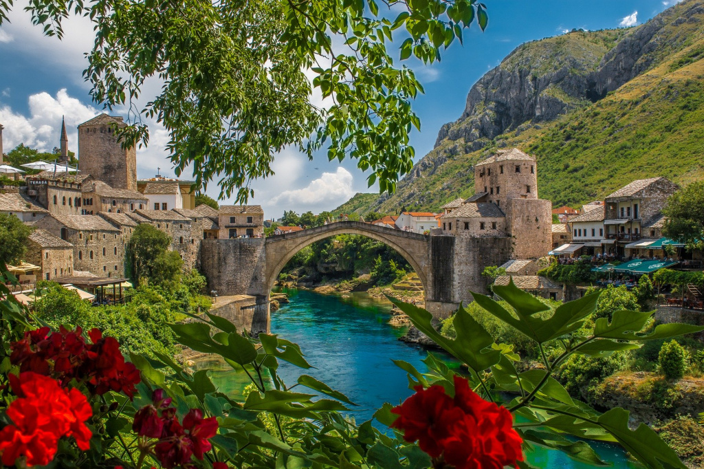 Старый мост в Боснии и Герцеговине