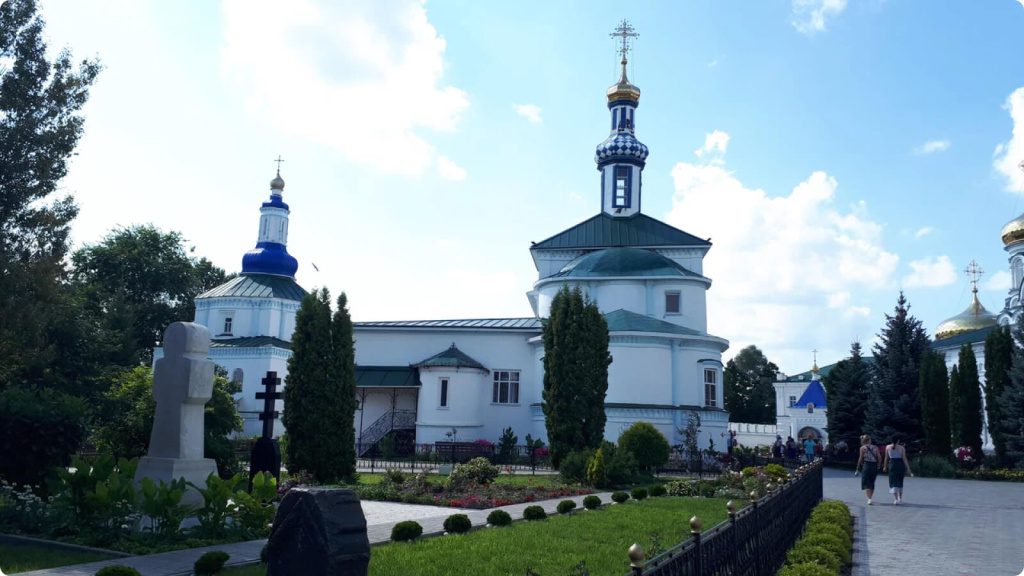 монастырь