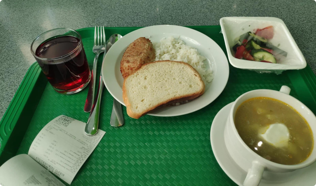 Где перекусить в аэропорту Домодедово: рестораны, кафе, бары