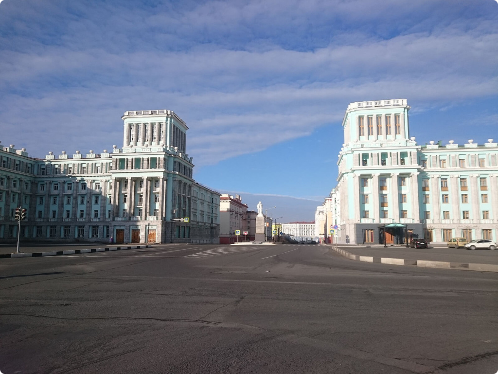 Здания