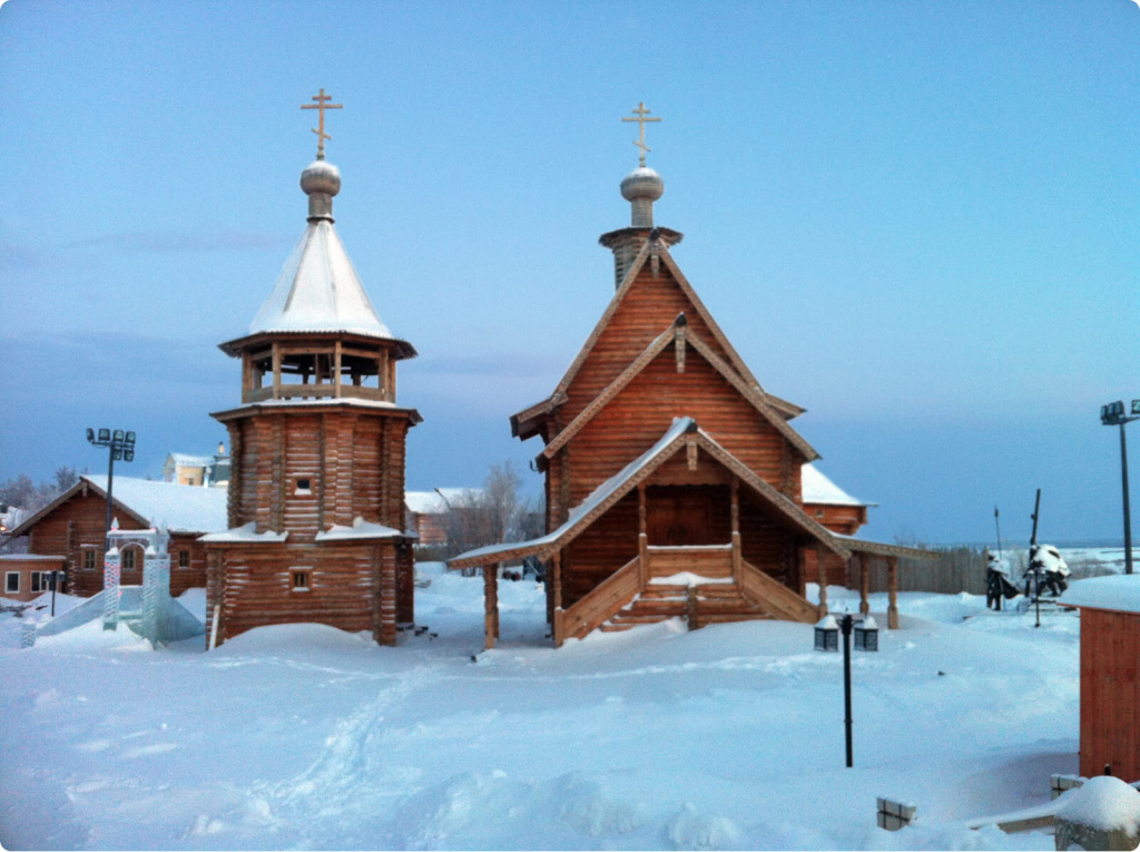 деревянная церковь
