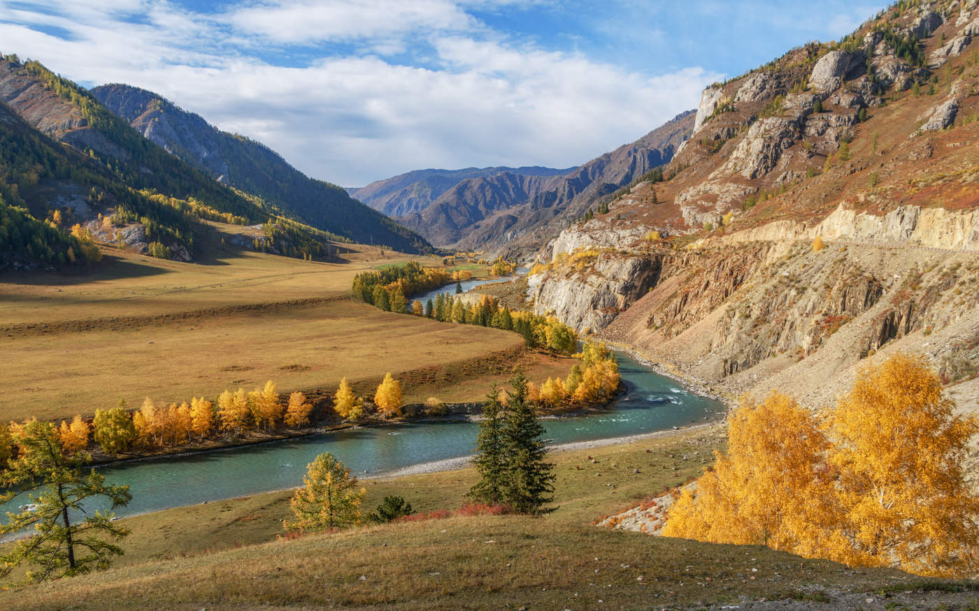 Катунь летом и осенью