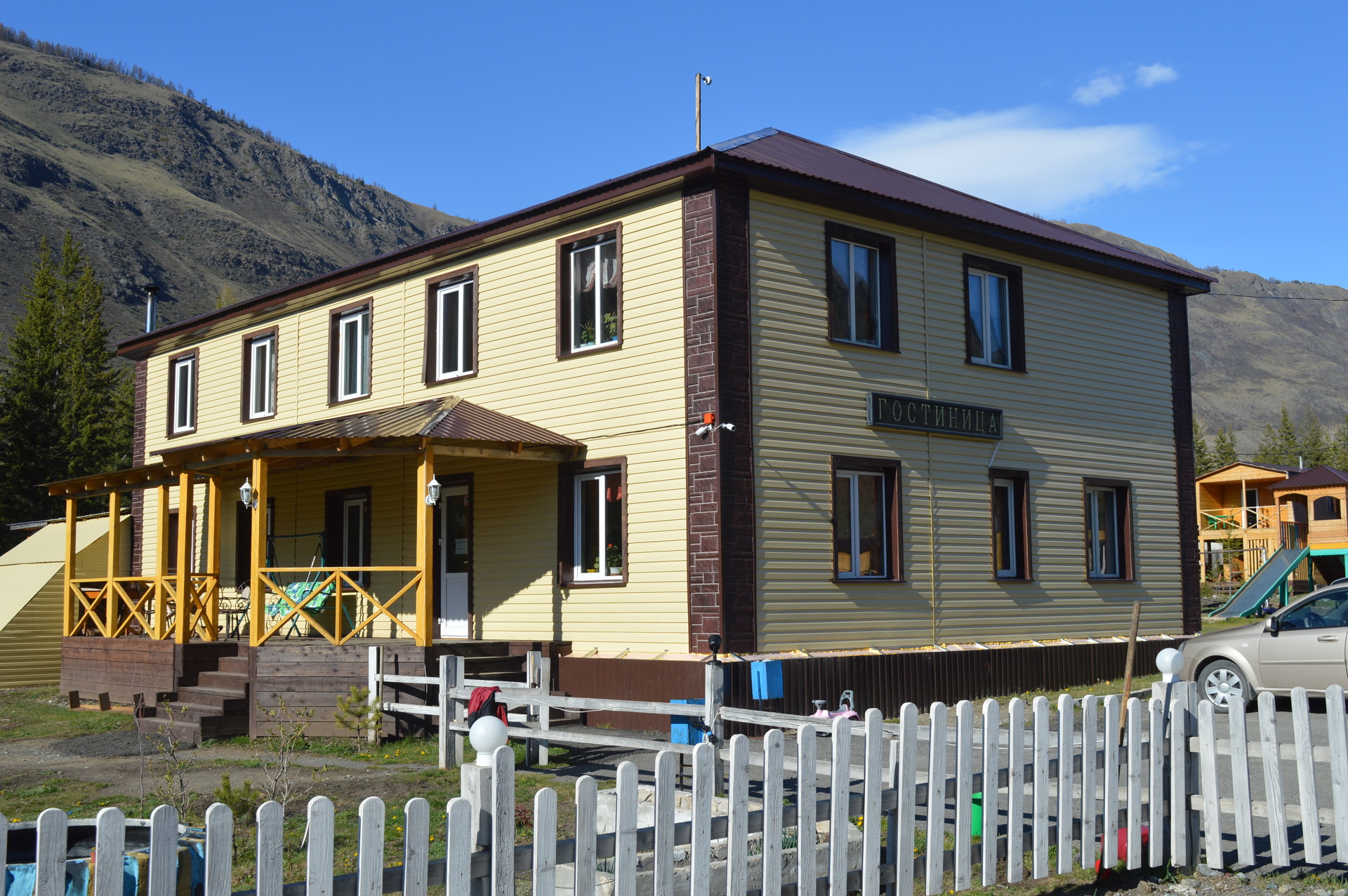 Горный орел в акташе. Гостиница акташ горный алтай. Жилье в акташе. Жилье в акташе. Жилье в акташе.