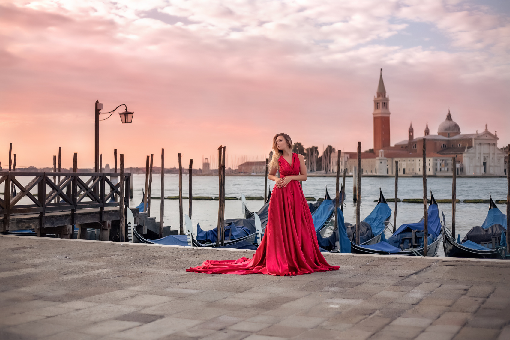 Насыщенный тур в Венецию: экскурсии и фотосессии!