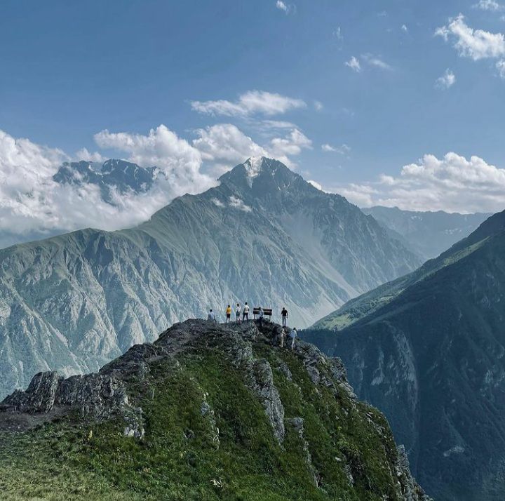 Осетия экскурсионные туры. Тагаурское ущелье в Северной Осетии. Сердце Осетии Фиагдон. Владикавказ экскурсии в горы. Владикавказ ущелье.