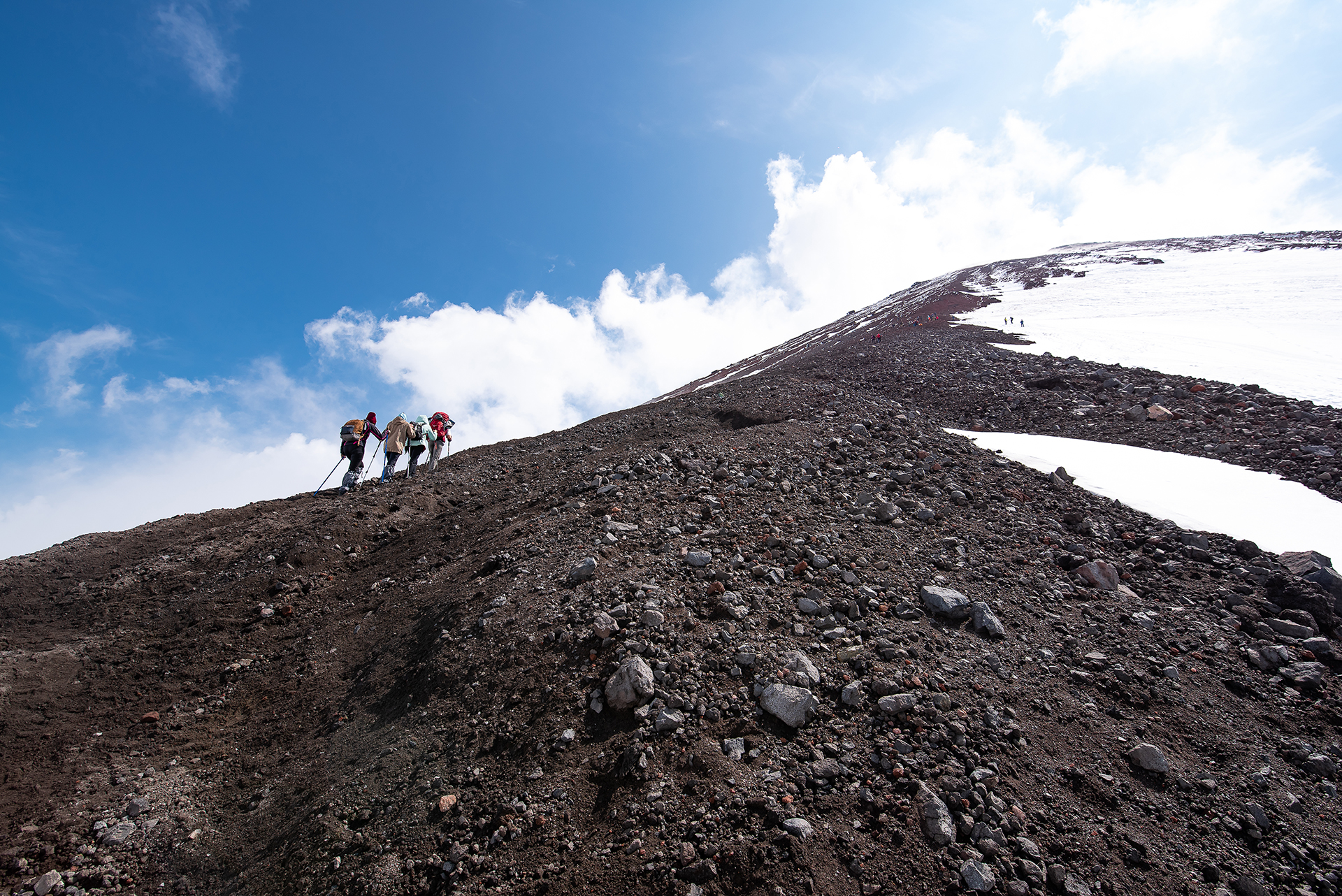 rossiya_legendarnye_marshruty_kamchatki