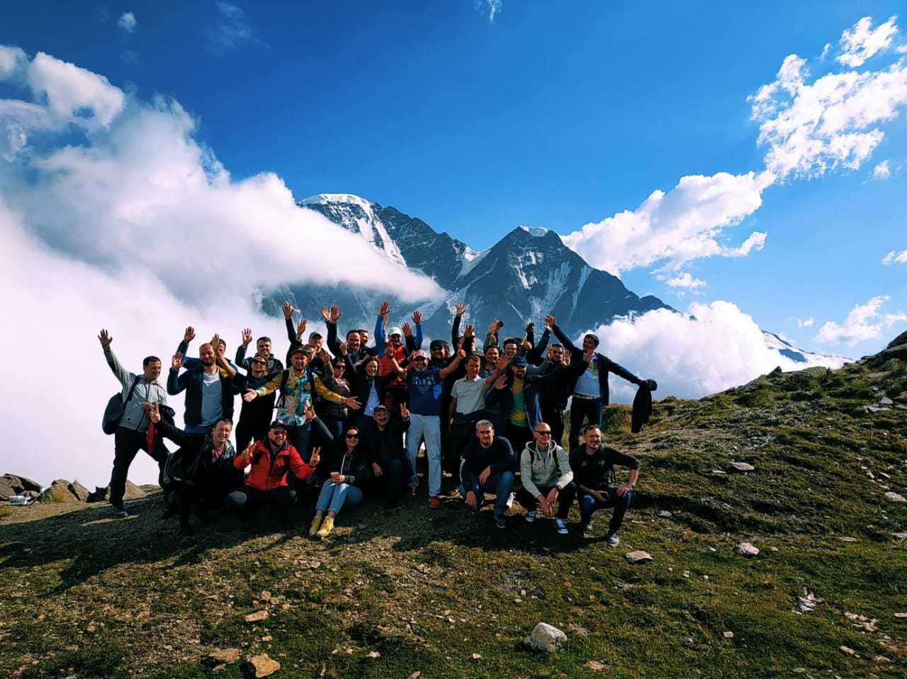 Терскол туры. Institut Monte Rosa. Международный лагерь. Детский лагерь в Швейцарии.