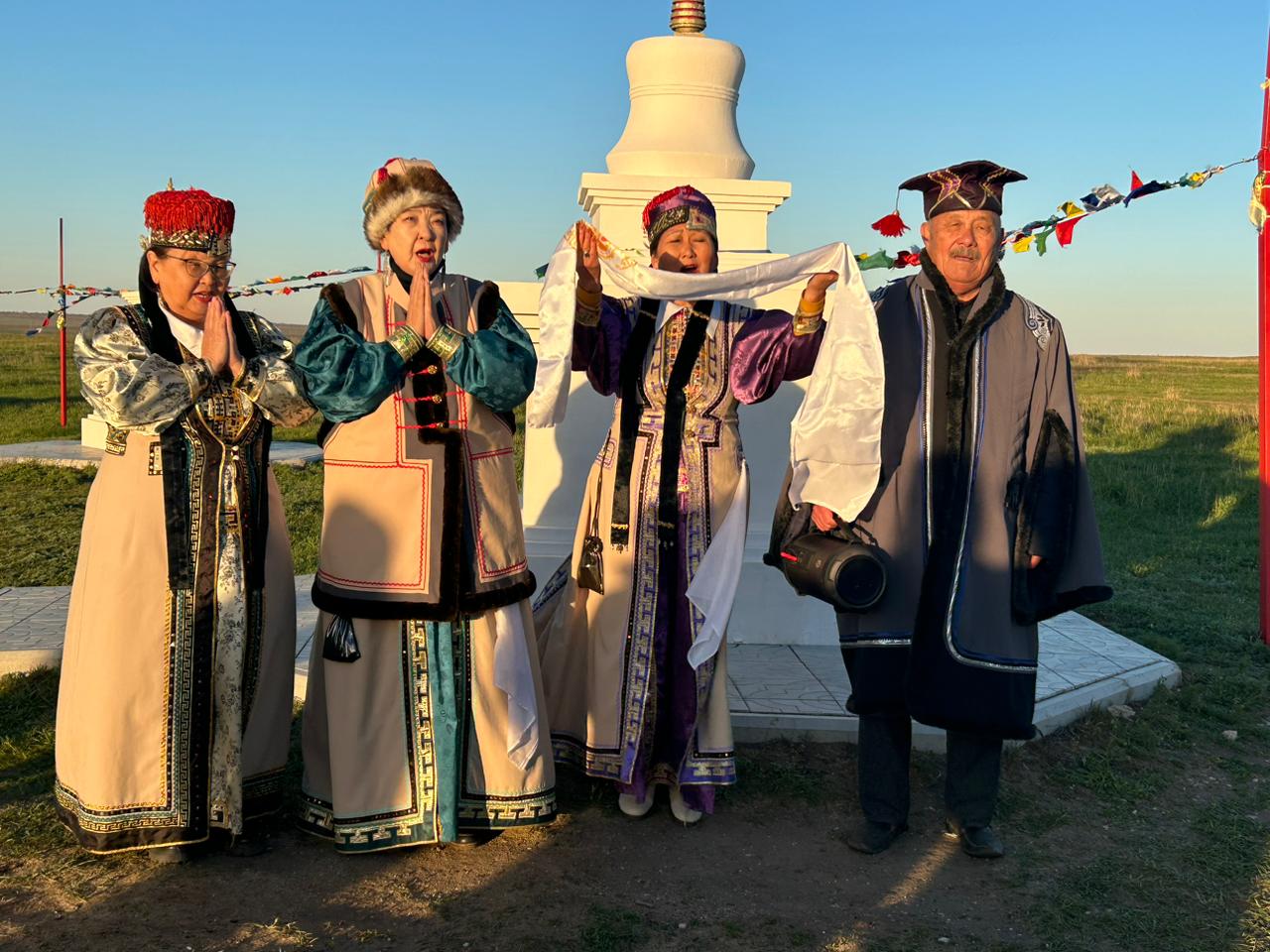 Весенний Цаган Сар: Праздник Белого Месяца в сердце Калмыкии