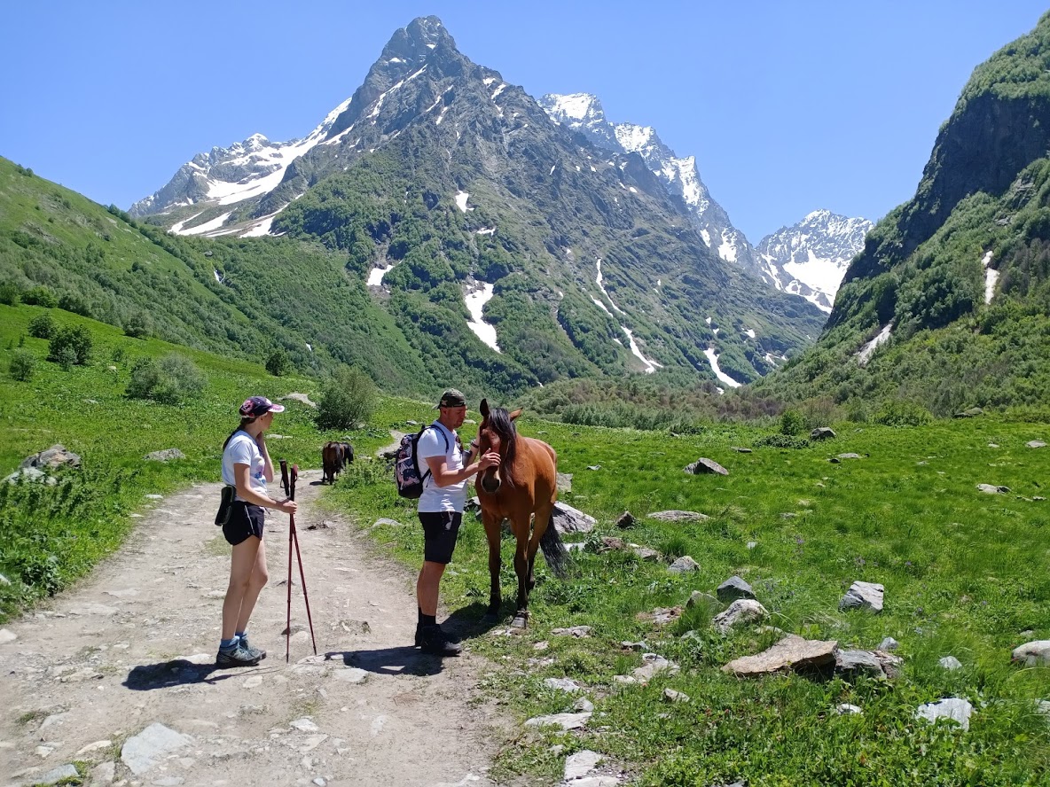 treking_po_goram_kavkaza_dombay_-_arkhyz_ru
