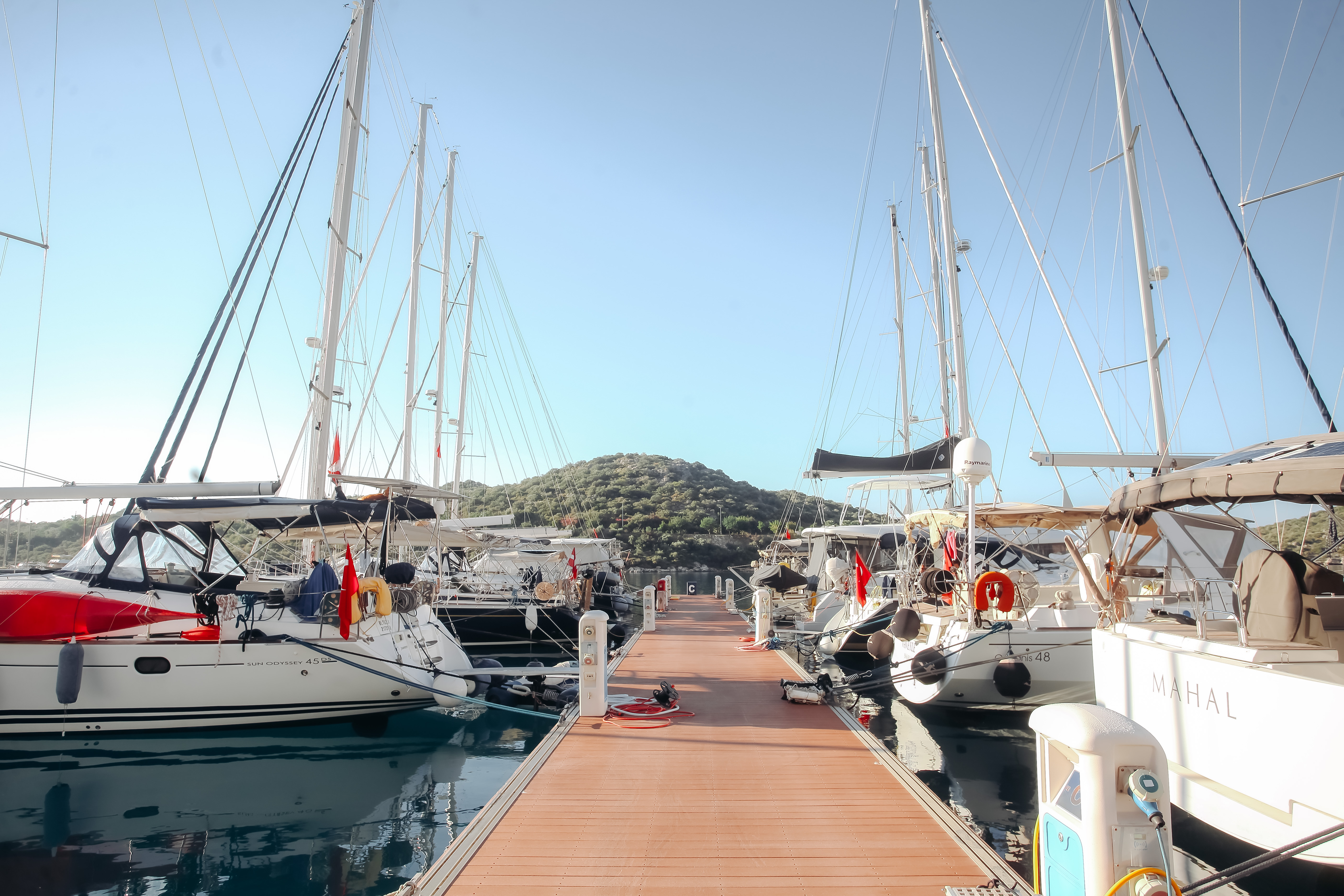 turkey_all-inclusive_private_sailing_yacht_for_a_group_of_friends_or_family