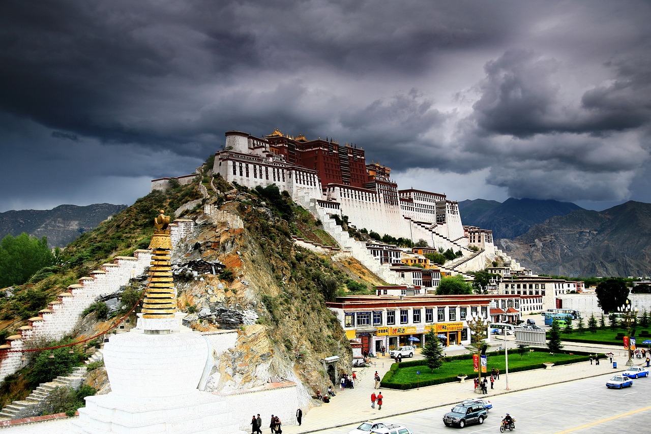 Тибет: кора вокруг Кайласа (через Лхасу)